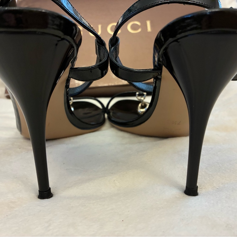 Elegant Gucci Black High Heel Gold Chain Detail and Ankle Strap. EUC. 7.5 - Picture 7 of 16